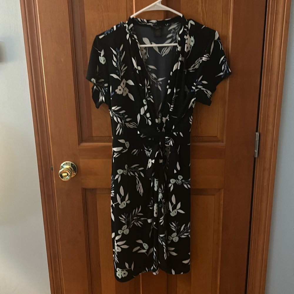 Ann Taylor Factory wrap dress size 12 petite